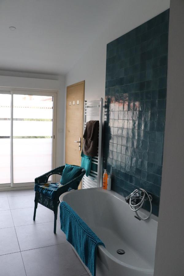 Chambres Chez L'Habitant Cordoba Et Lhassa Bordeaux Luaran gambar